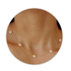 Daisy Pearl Choker Necklace for Disney Lovers