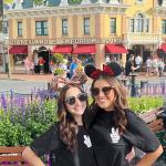 Magical Shirts Women: Magic Kingdom Shirts Peace Sign Tshirt Family Vacation Short Sleeve Tops