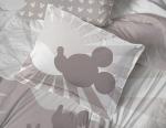 Jay Franco Disney Mickey Mouse Queen Size Comforter Set - 7 Piece Bedding Includes Sheet Set & Pillow Covers - Super Soft Cozy Bedding