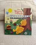 Disney Winnie the Pooh: A Cute and Cosy Colouring Book