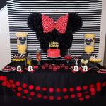 Mickey Mouse Blowouts Party Pack of 8