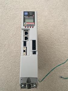 Allen Bradley 2198-H040-ERS Kinetix 5500 3-Phase 195-264/324-528 VAC Servo Drive
