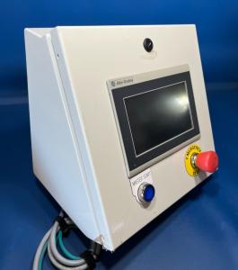 ALLEN BRADLEY 2711R-T7T PANELVIEW 800 W/ 3R,12,4 ENCLOSURE