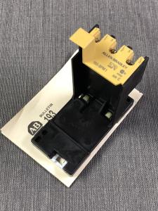 Allen-Bradley 193-BPM1 Ser. C Overload Relay DIN Rail Mounting Adapter