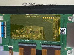 Allen-Bradley HMI PanelView Plus 7 B 2711P-T6C21D8S LCD & TOUCH SCREEN & CASE.