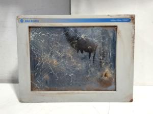 Allen-Bradley VersaView 1500P Intel Pentium III SL5GN HMI Industrial Display PC