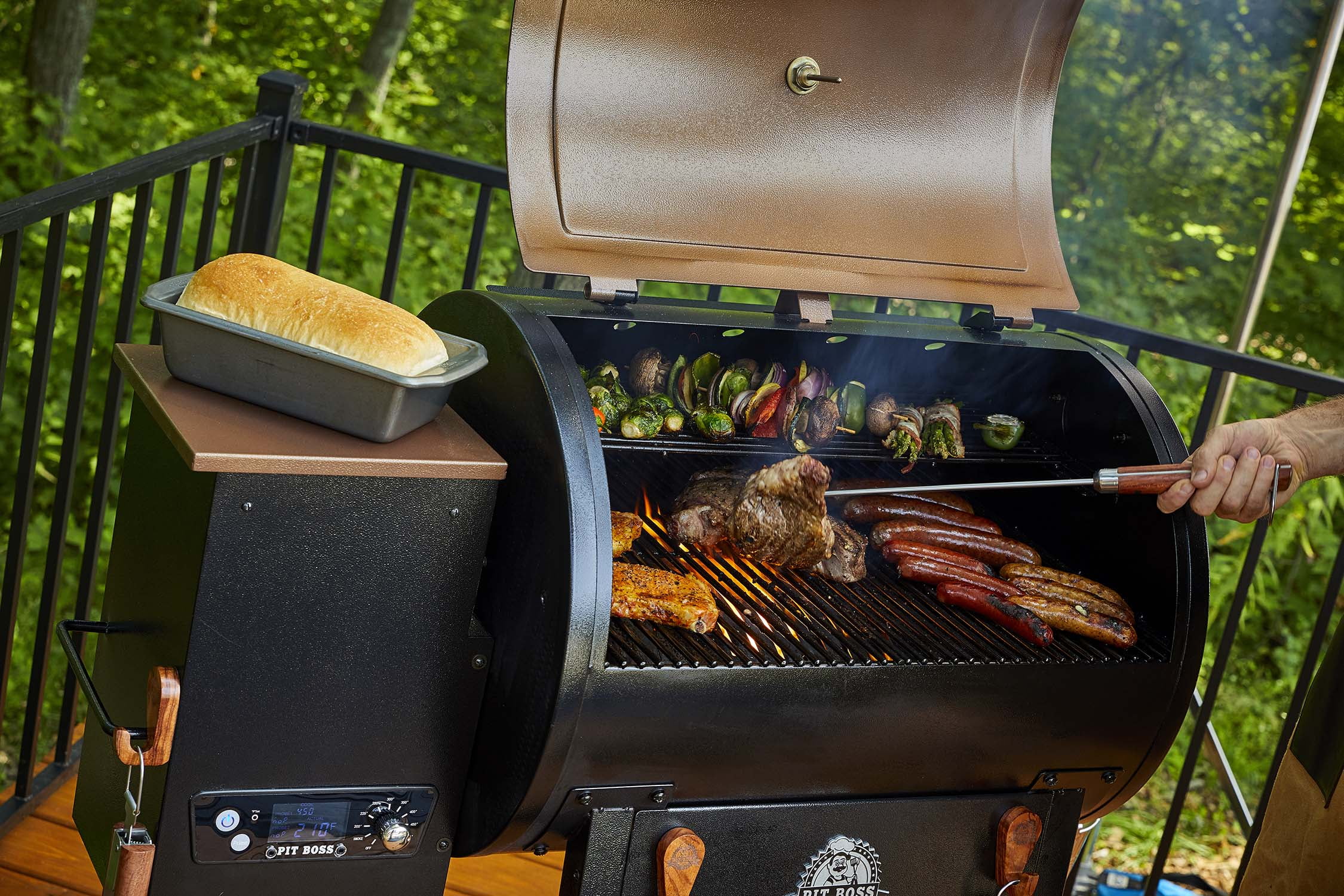 Pit Boss 700 Wood Pellet Grill with Flamebroiler