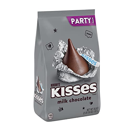 HERSHEY'S KISSES Halloween Candy, 35.8 oz