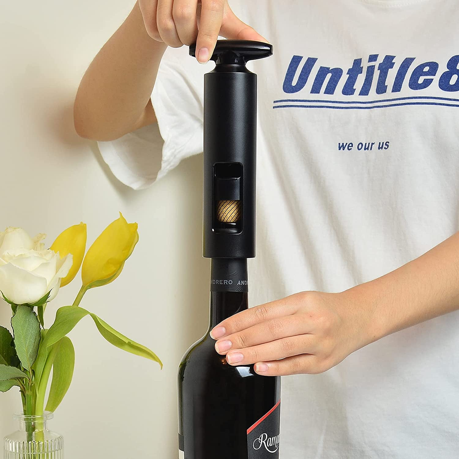JOJOIN Manual Wine Opener with Foil Cutter