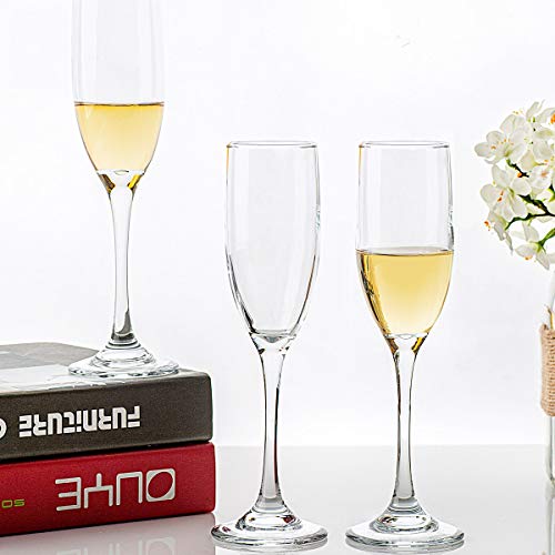 Set of 12 Classic Champagne Glasses 170ml