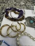 Vintage Jewellery Collection - 65 Unique Pieces