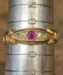 18ct Yellow Gold Ruby & Diamond 5 Stone Ring