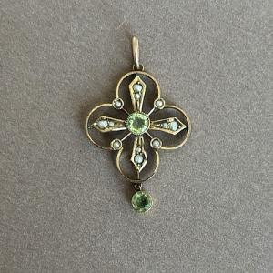 Edwardian 9ct Gold Art Nouveau Pearl Drop Pendant