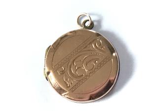 9ct Rose Gold Front & Back Photo Locket