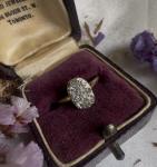 Vintage Art Deco Diamond Panel Ring in 18ct Gold