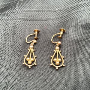 Antique 9ct Gold Screw Back Drop Earrings