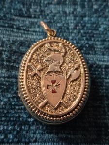 Antique Knights Templar Yellow Metal Locket Pendant