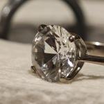 Stunning 18ct White Gold Antique Engagement Ring