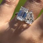 Pear & Emerald Cut Moissanite Toi Et Moi Ring