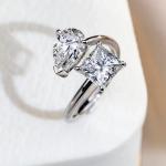 Princess & Pear Moissanite Toi Et Moi Ring