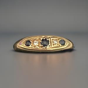 Antique 18ct Gold Sapphire Diamond Boat Ring