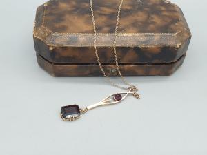 Edwardian 9ct Gold Garnet & Pearl Pendant Necklace
