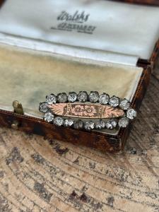 Victorian Brass Bar Brooch with Flower Design