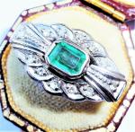 Stunning Art Deco Gold Emerald Diamond Ring