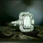 Art Deco Emerald Diamond Halo Vintage Ring