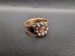 Georgian 15ct Gold Seed Pearl Mourning Ring