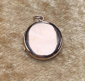 Antique 15ct Gold Opening Locket