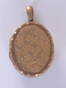 Victorian Yellow Pinchbeck Large Picture Locket