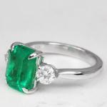 Stunning 3Ct Green Emerald Three Stone Engagement Ring