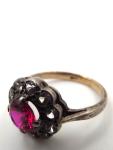 Vintage Silver Dress Ring with Red Clear Stones
