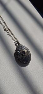 Vintage Sterling Silver Engraved Locket Necklace