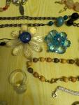 Mixed Lot of Vintage Antique Costume Jewellery