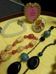 Mixed Lot of Vintage Antique Costume Jewellery