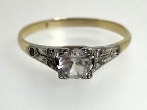 Art Deco 18ct Gold White Sapphire Solitaire Ring