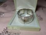 Victorian 1884 Sterling Silver Floral Hinged Bangle