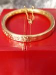 Antique Floral Rolled Gold Bangle with Chain