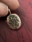 Edwardian 9ct Rose Gold Engraved Oval Locket