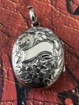 Edwardian 9ct Rose Gold Engraved Oval Locket