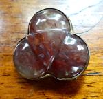 Victorian Pink Agate Carved Trefoil Gilt Brooch