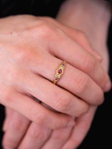 Victorian 1863 Ruby Diamond 18ct Gold Ring