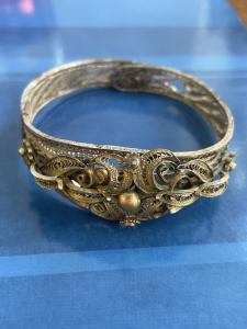 Charming Vintage Silver Filigree Bracelet with Brass
