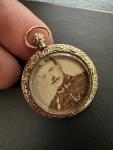 Edwardian 9K Gold Double-Glazed Locket Pendant