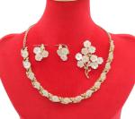 1960s Vintage Mother of Pearl Jewelry Set