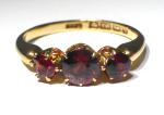1915 Hallmarked 18ct Gold Garnet Ring Size L