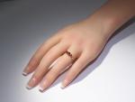 1915 Hallmarked 18ct Gold Garnet Ring Size L