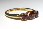 1915 Hallmarked 18ct Gold Garnet Ring Size L
